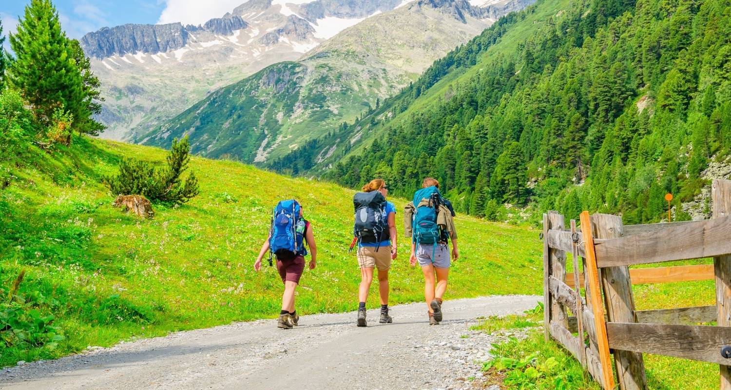 Traversée des Alpes sur le Maximiliansweg I, transfert des bagages inclus - Feuer und Eis Touristik