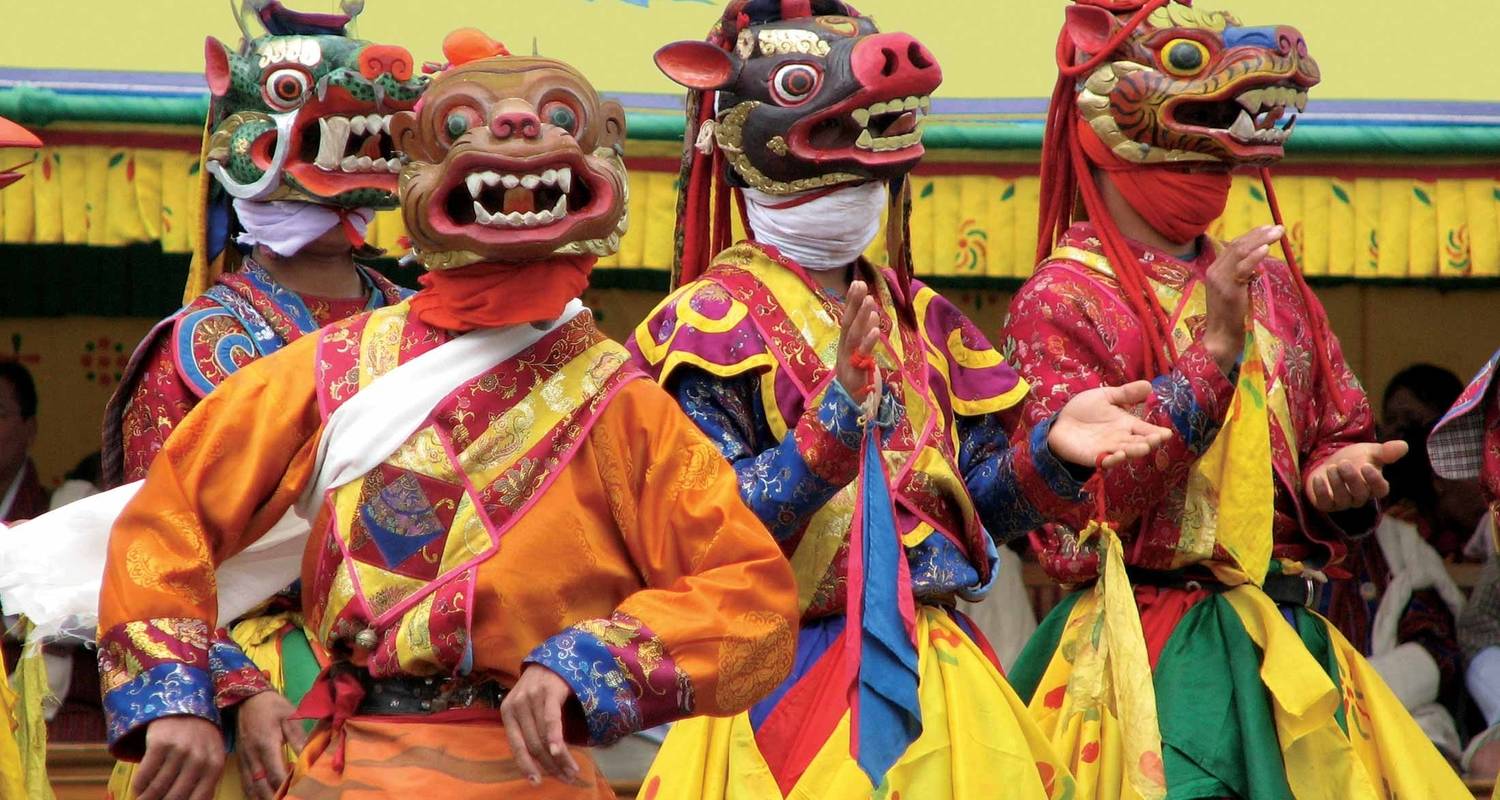 Premium Bhutan (10 destinations) - Intrepid Premium