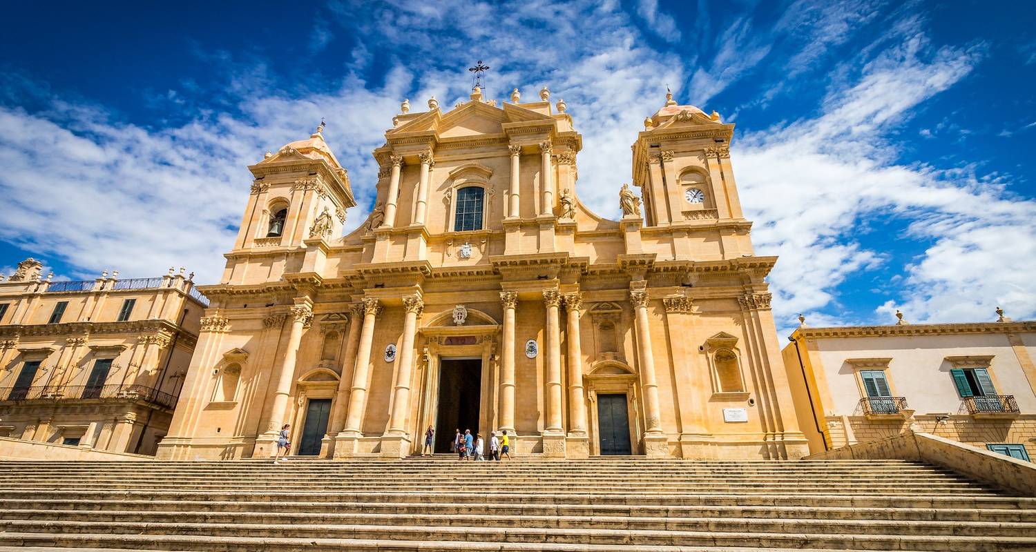 sicily small tours
