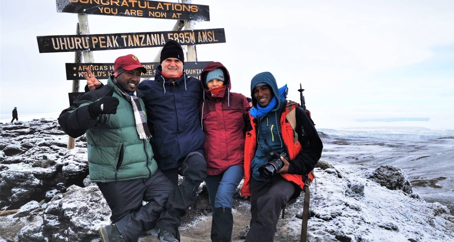 Route de Rongai - Ascension du Kilimandjaro en 6 jours - Africa Natural Tours