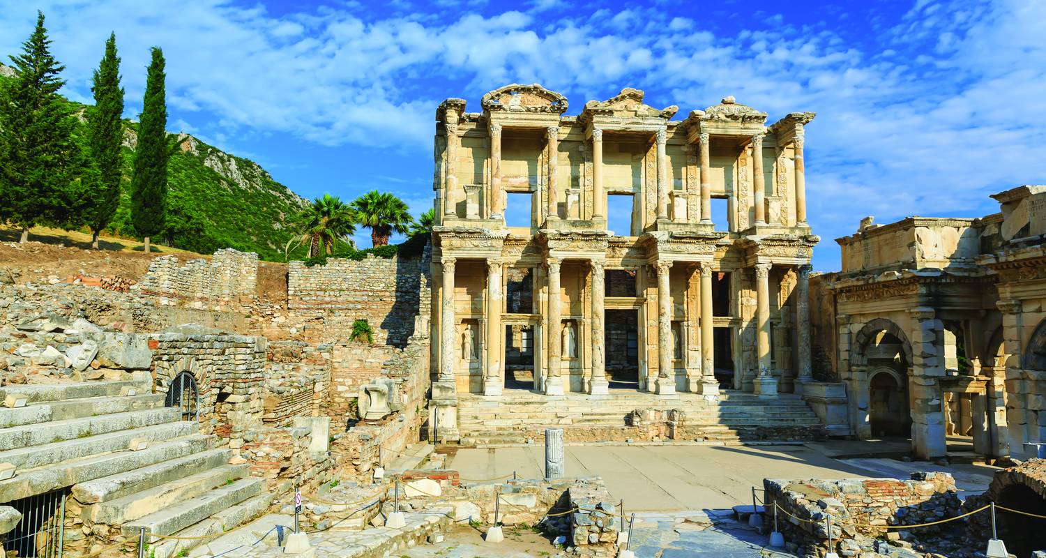 Greece: In the Footsteps of Paul the Apostle featuring a 3-night Greek Islands & Turkey cruise (Standard) - Collette