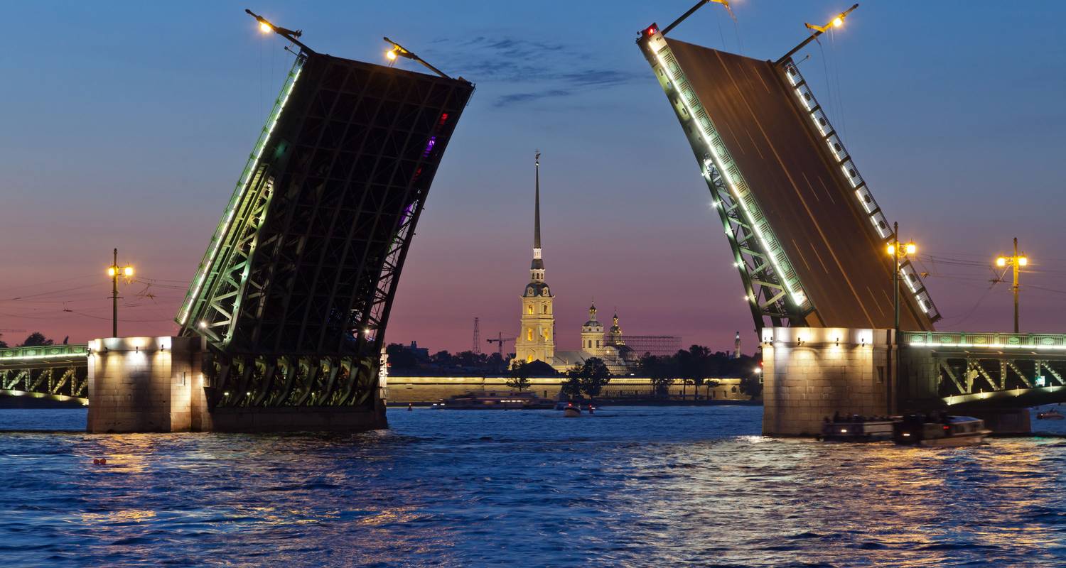 Explore Moscow - World's leading travel destination - onboard 4*+ ship Konstantin Korotkov - Vodohod