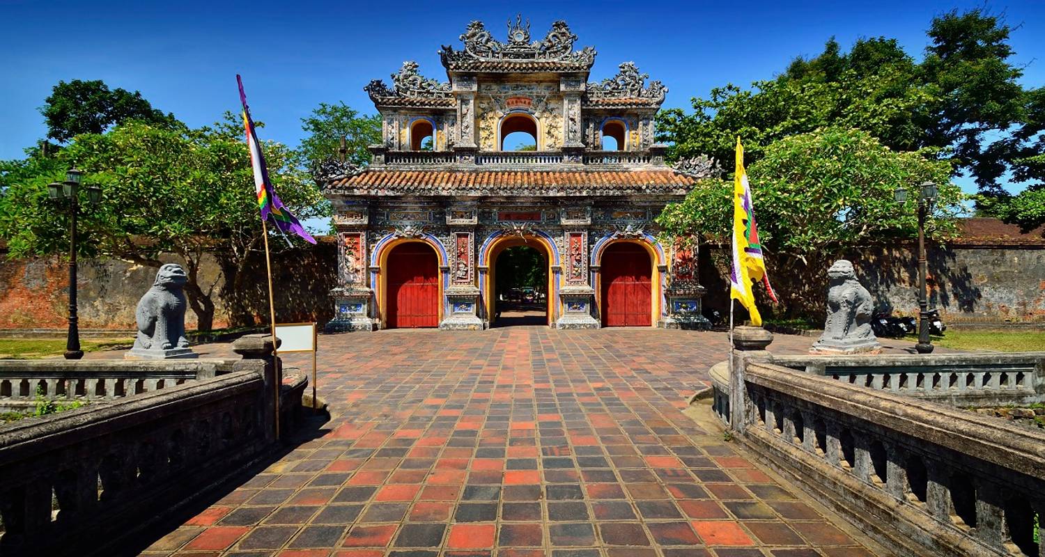 Private round trip in the land of the dragon with beach holiday in central Vietnam (incl. flight) - Indochina Travels