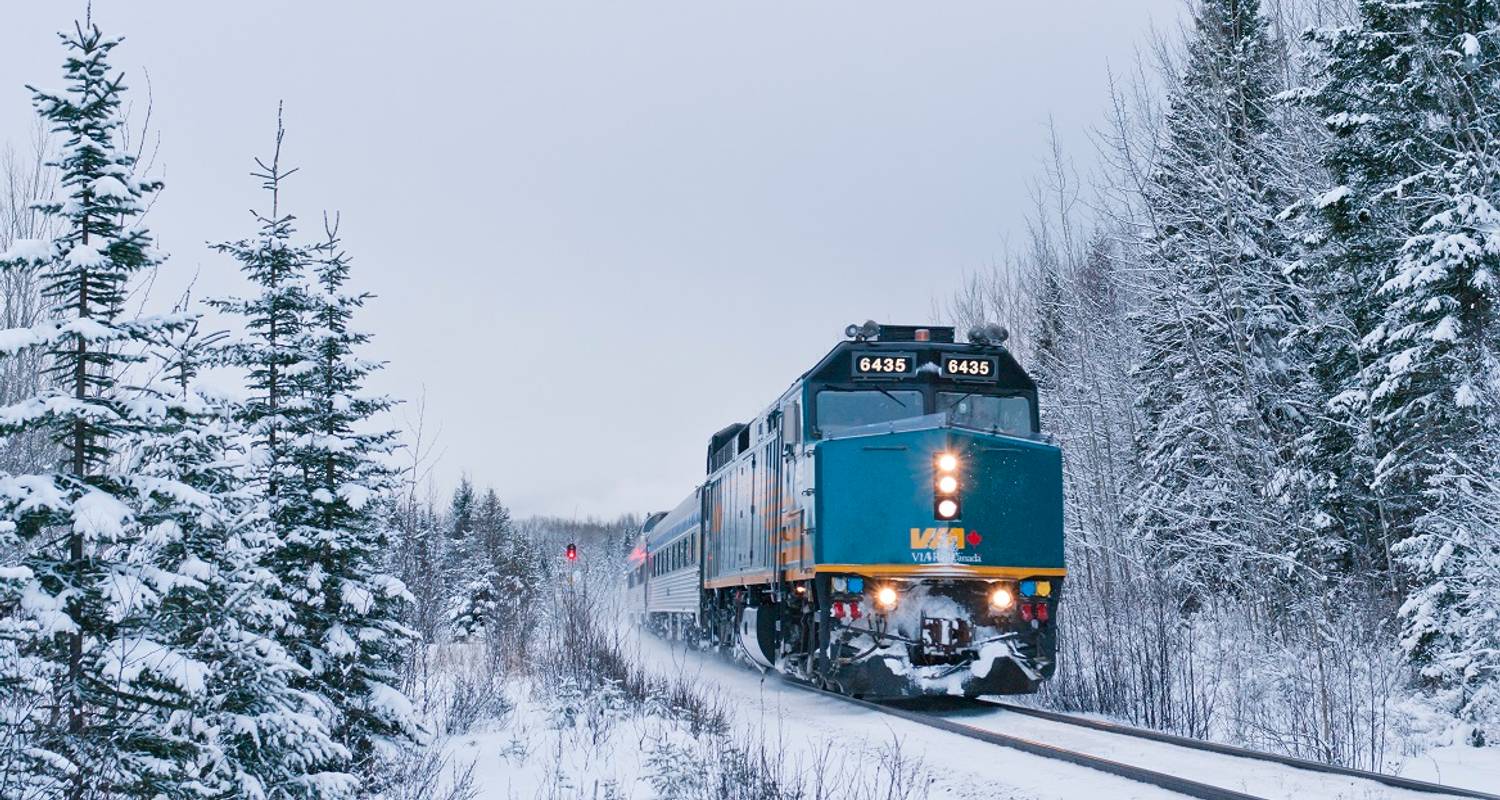 6-Day Winter Fairmont Romantic with VIA Rail Tours - Calgary Tours
