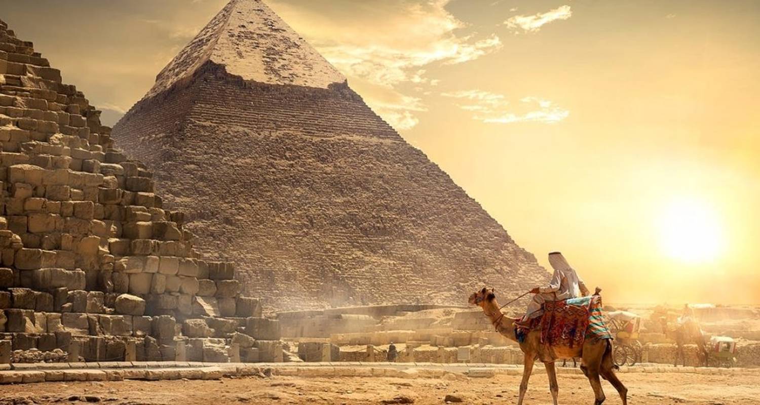 Egypt 11-Day Trip : Explore the temples and pyramids of Egypt - Globe Drifters