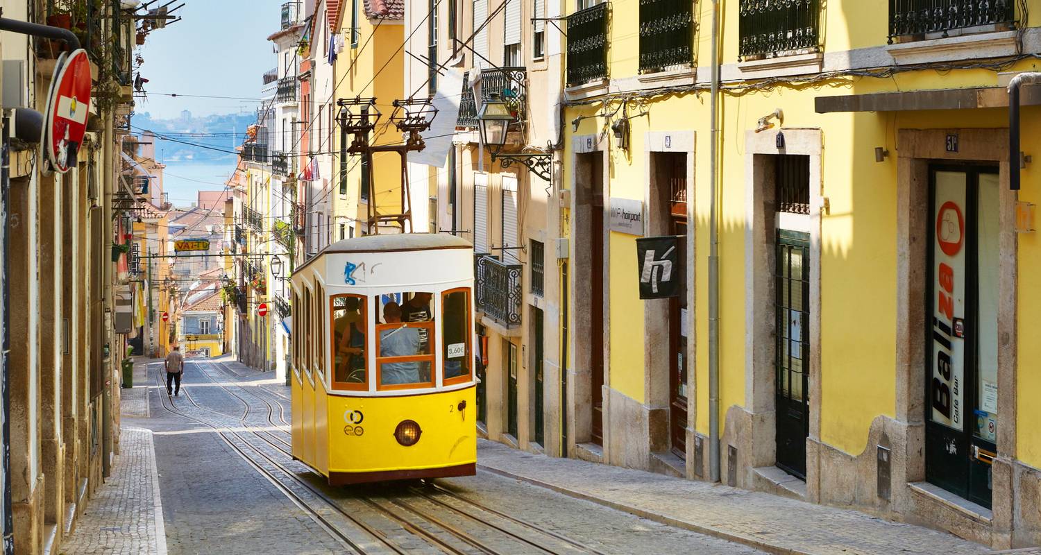 Eine Geschichte aus zwei Städten: Nordportugal erkunden - TRIPS by Culture Trip