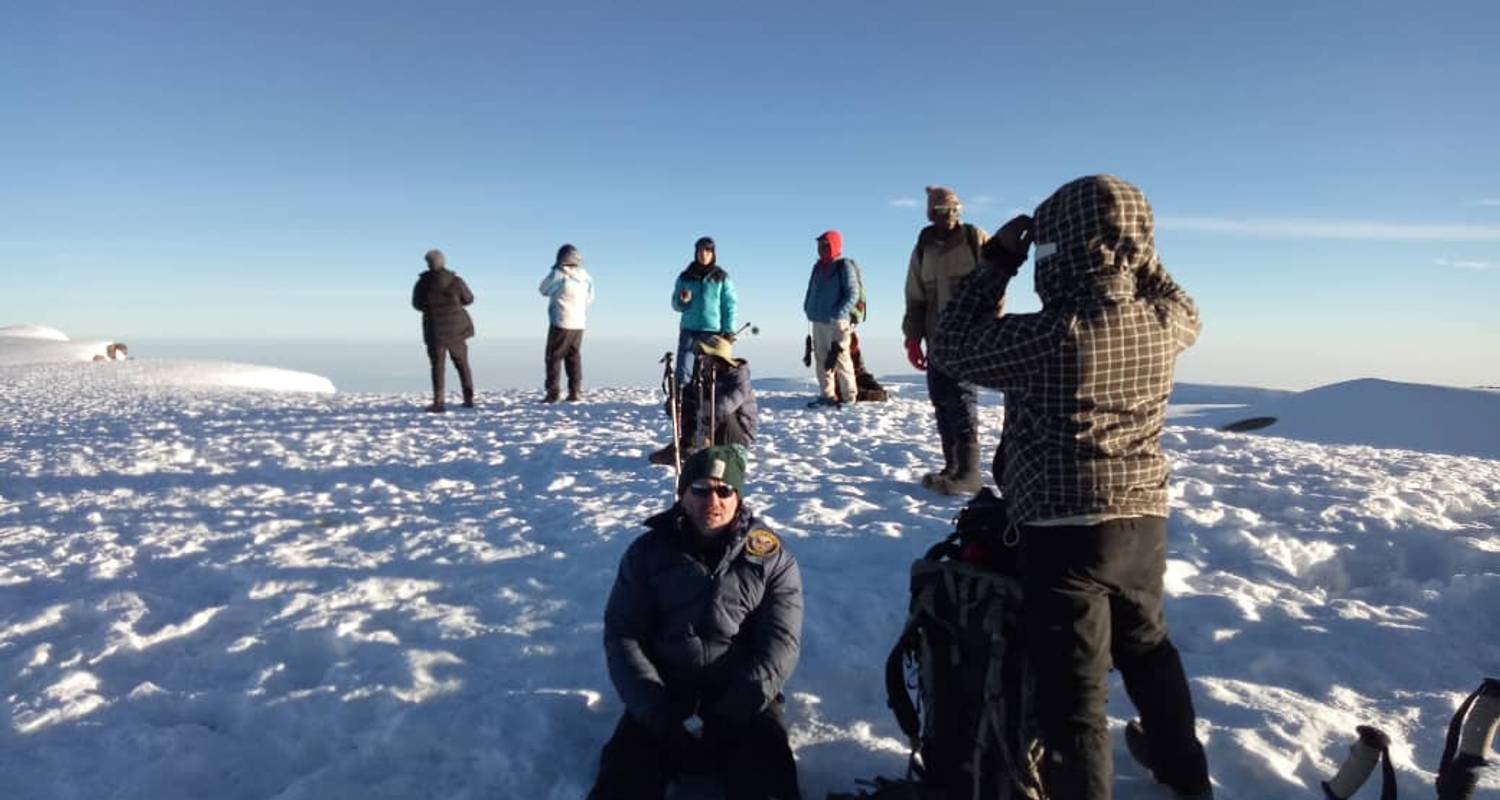 SUMMITING MOUNT KILIMANJARO AT THE CHRISTMAS EVE - Great Lake Expedition