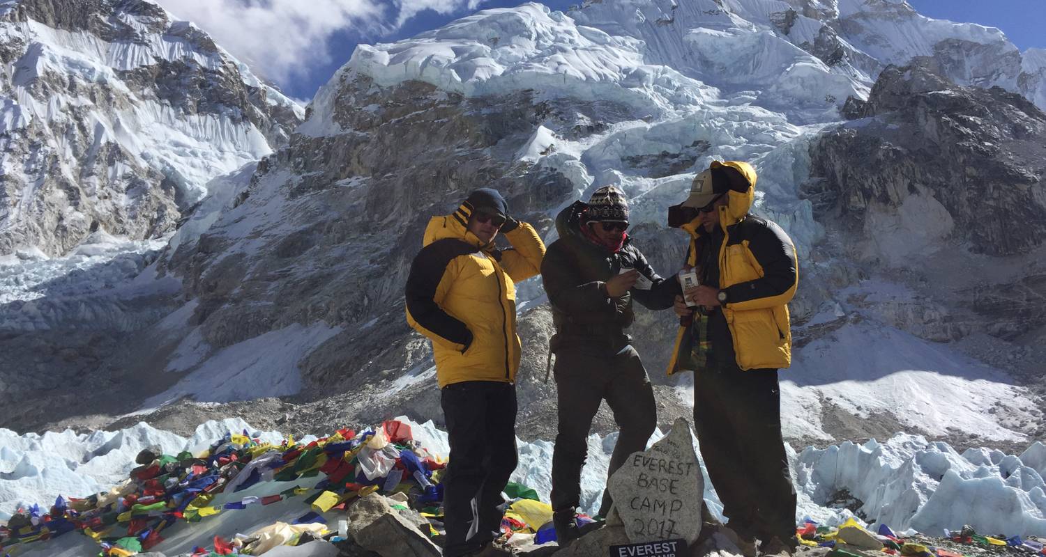 10 Days short Everest Base camp budget trek - Himalayan Recreation Treks & Expedition Pvt.ltd
