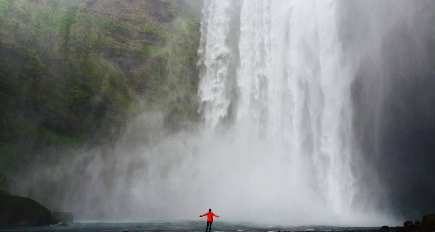 Vuelta a Islandia en familia en verano de 9 días - circuito privado - Travelling Iceland