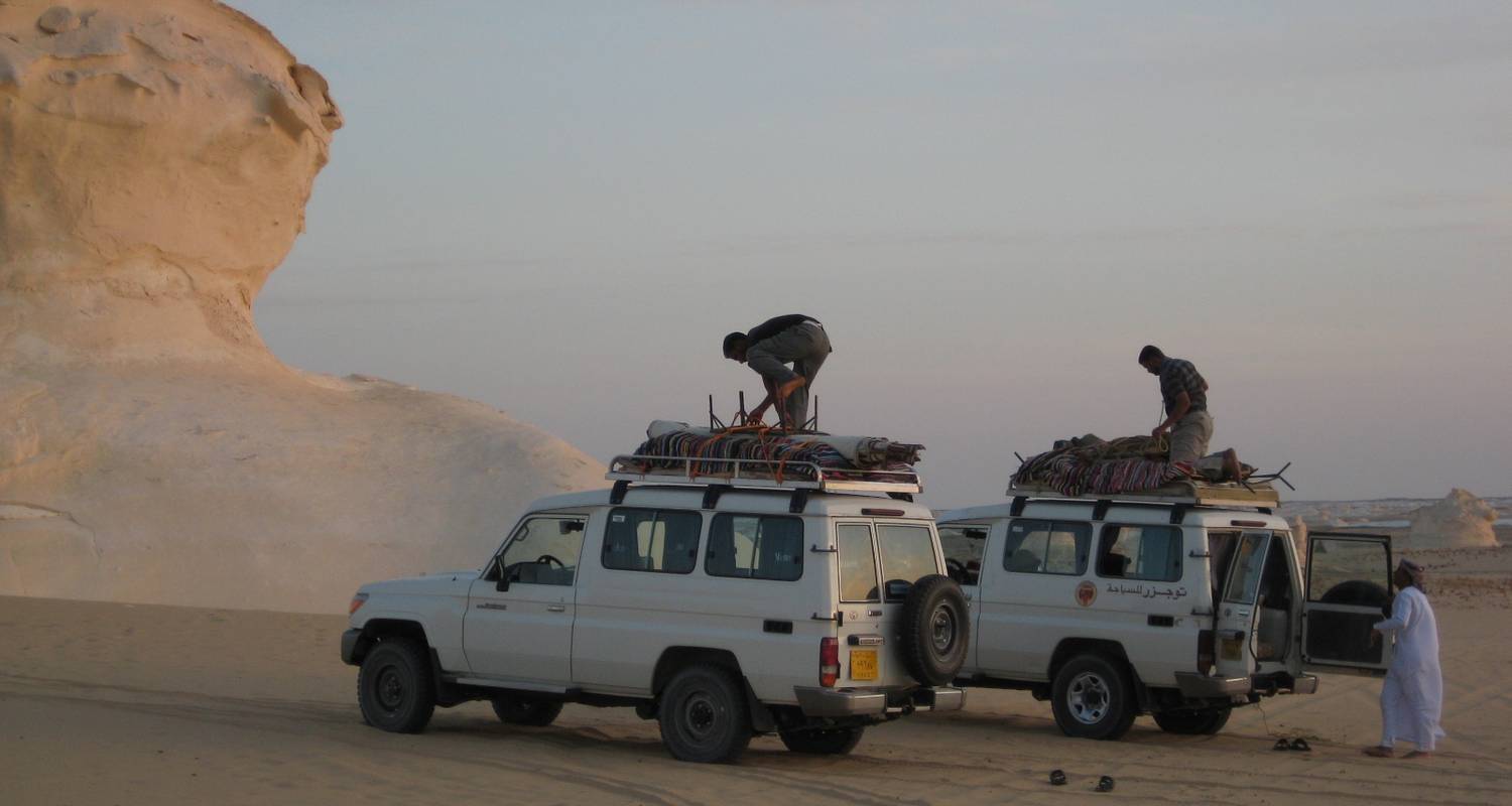 Overnight Safari Trip to Bahariya and White Desert - Fay Tours
