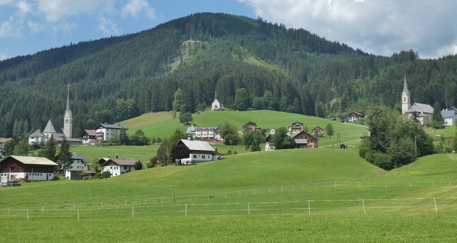 Hut hike in the hiking paradise Dachstein-West (4 days) - ASI Reisen