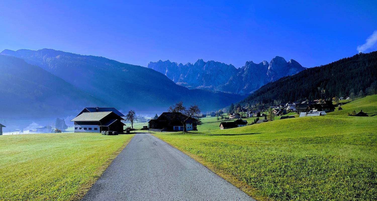 Hut hike in the hiking paradise Dachstein-West (4 days)