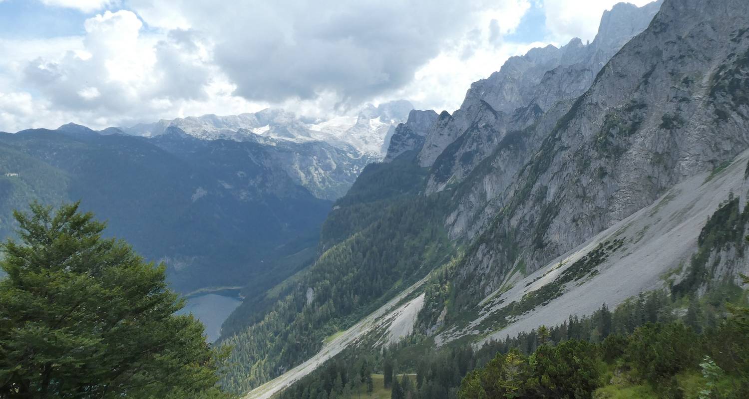 Hut hike in the hiking paradise Dachstein-West (4 days)