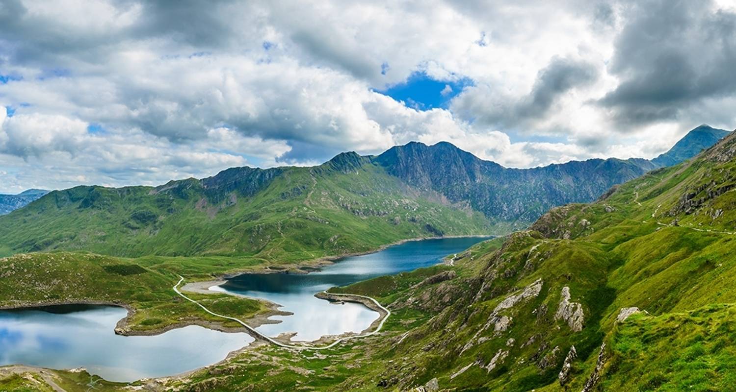 Bus Tours in Wales