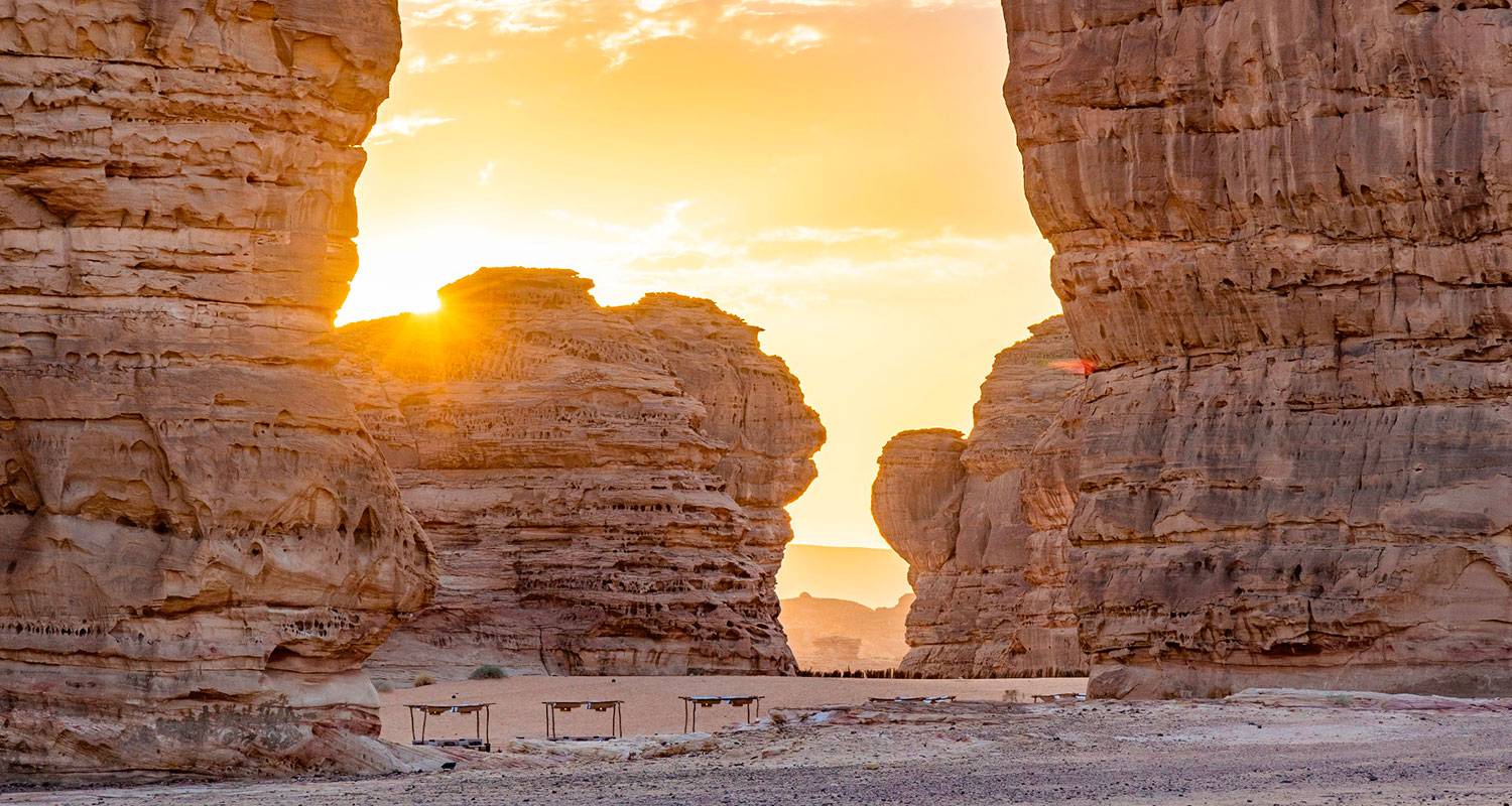 Tailor-Made 7 Days Best Private Saudi Arabia Tour, Daily Depart & 4-star Hotel