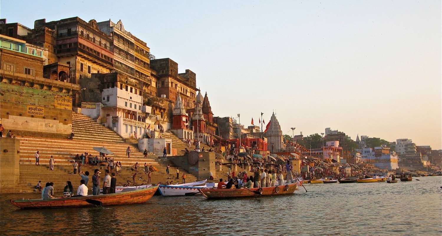 Depuis Varanasi : Visite privée de Varanasi et Sarnath avec promenade en bateau - Travel Creators Of India