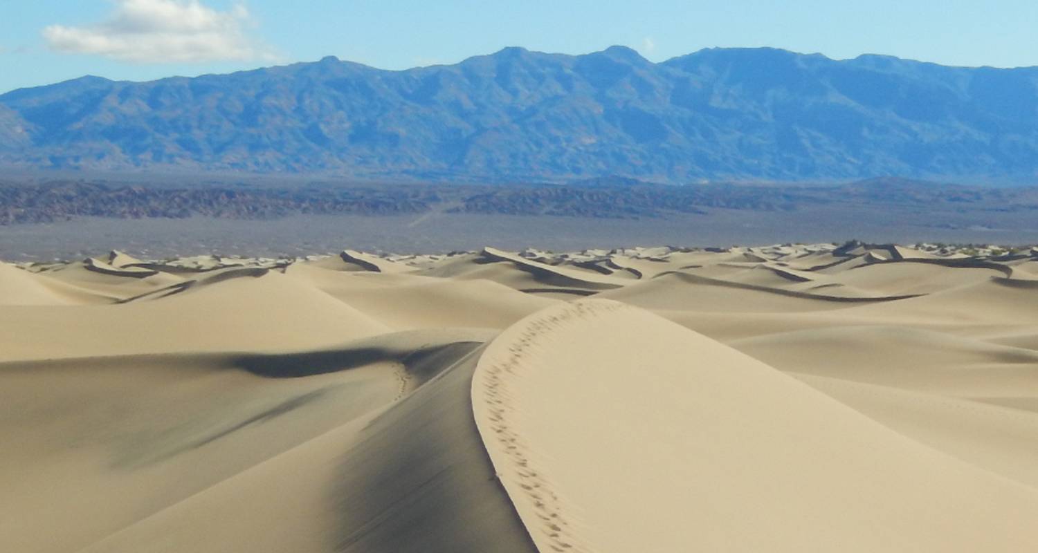 Wandern und Zelten im Death Valley - Intrepid Travel