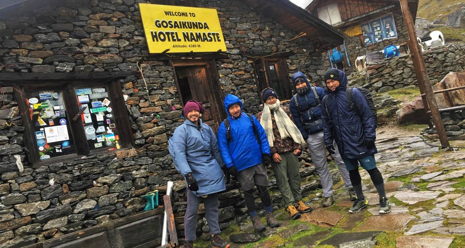 Senderismo por el lago Gosaikunda - Peregrine Treks and Expedition Pvt Ltd