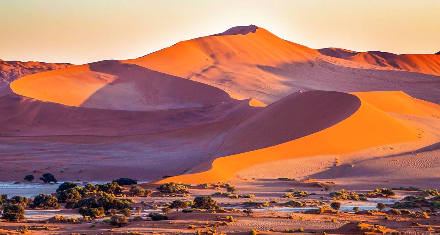 Aventura a medida por el Desierto Rojo de Namibia, con salida diaria y coche privado - Agate Travel