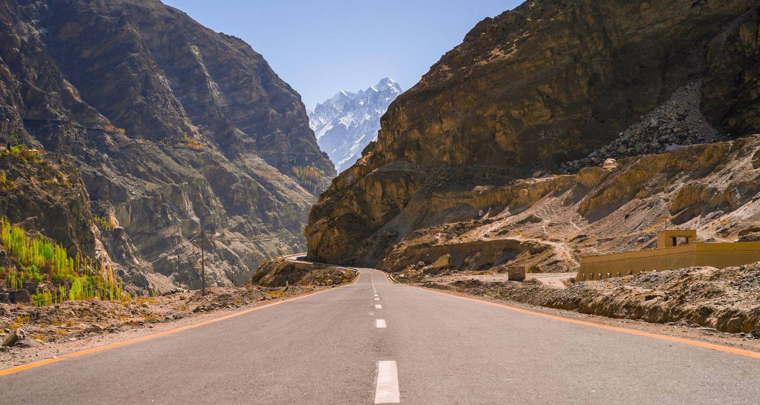 Karakorum Highway & Chitral Valley