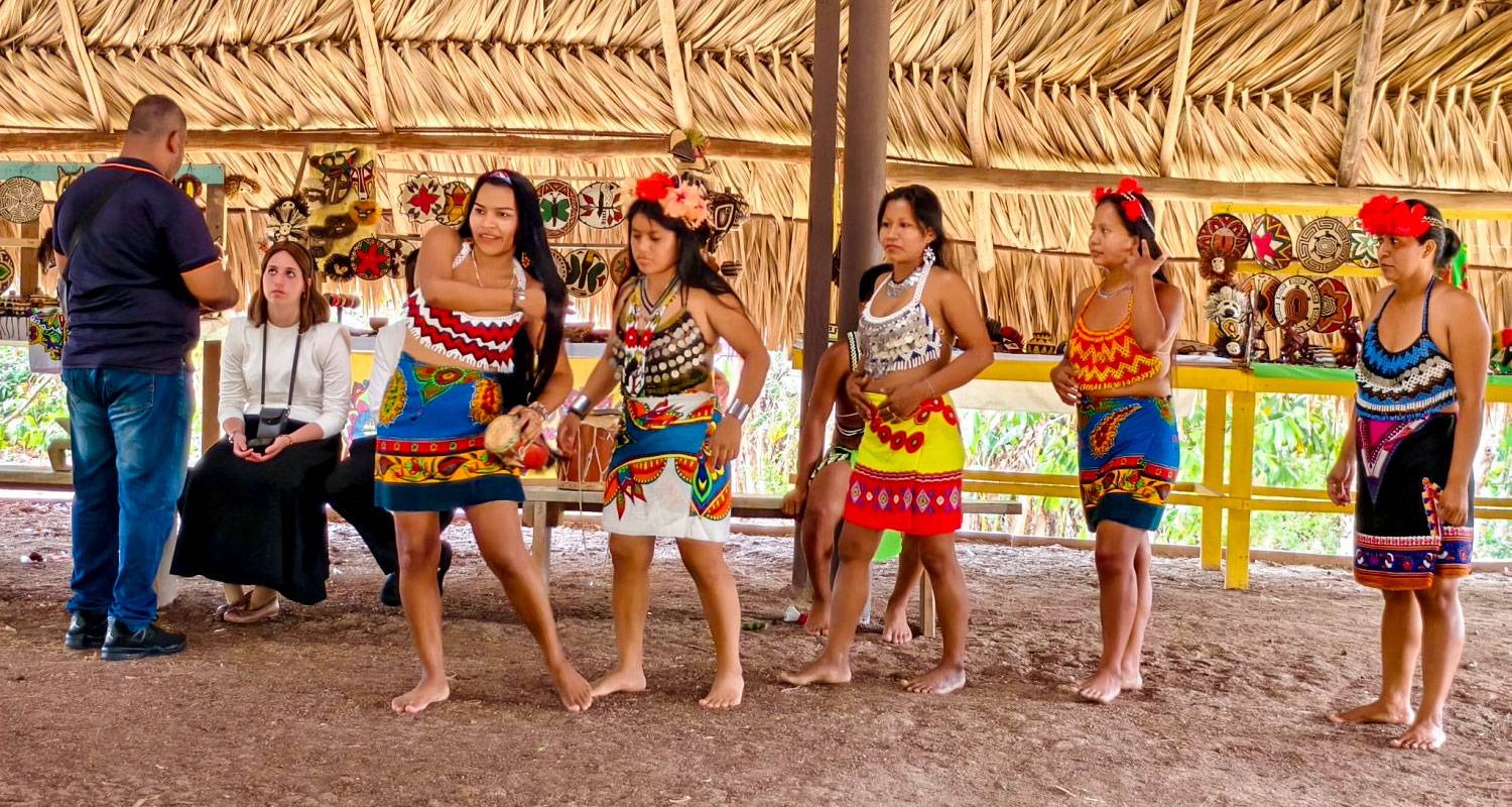 Customized Trip of Panama History & Island, Daily Start & Private Guide