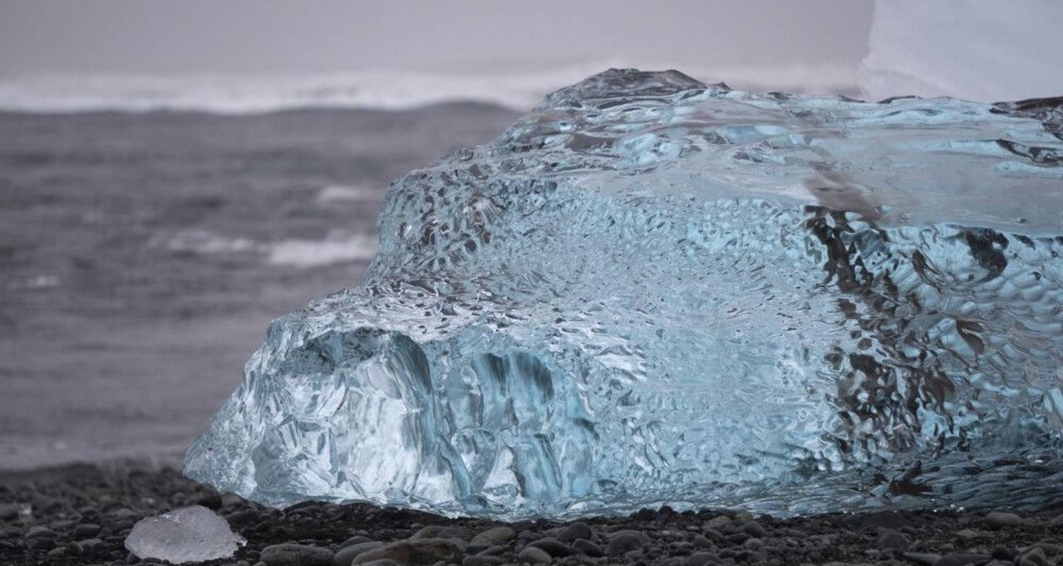 Northern Lights, Ice and Winter Silence
