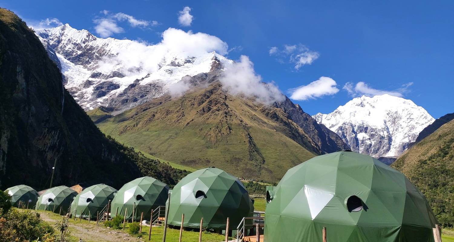 Trek de 3 jours dans le Salkantay jusqu'au Machupicchu Sky Lodge Dome et; Train depuis Ollantaytambo - QUECHUAS EXPEDITIONS PERU