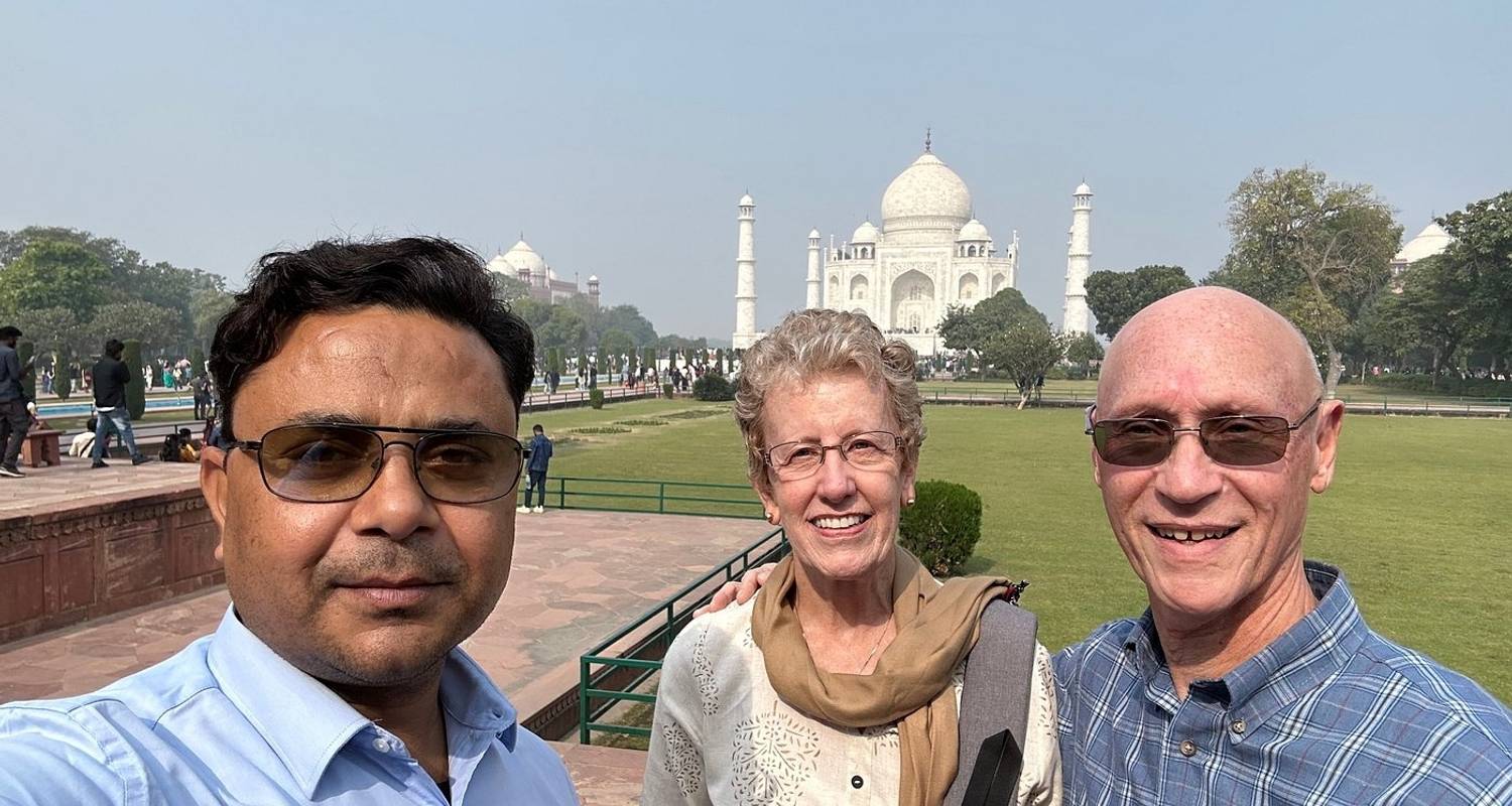 Alles Inklusive - Taj Mahal und Agra Fort mit dem Superschnellzug: Privat geführte Rundreise ab Delhi - 1 Tag - Delight Tours India