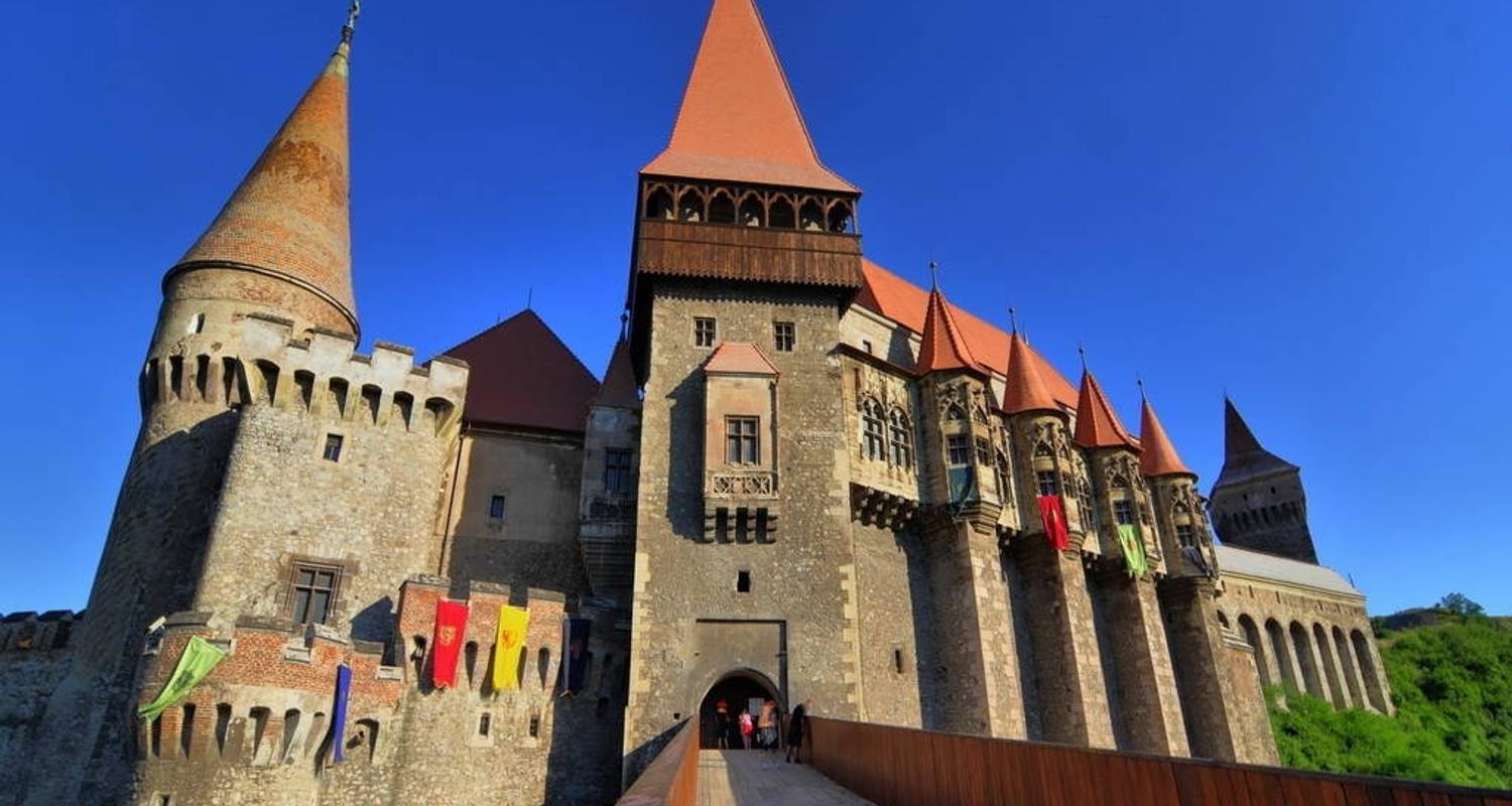 Transylvania Castles Private Tour 4-Day from Bucharest - Transylvania Discovery Tours