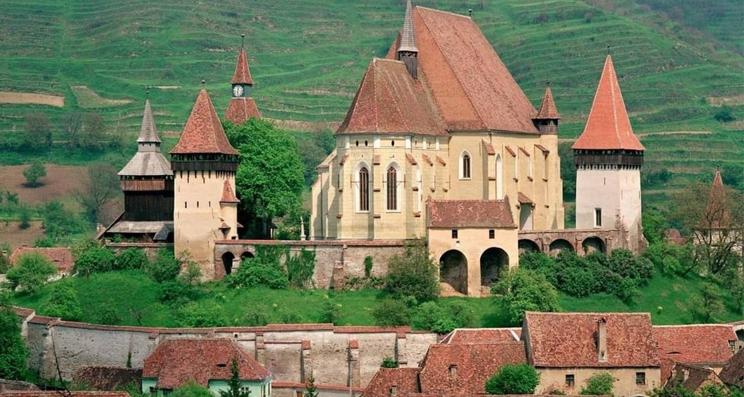 Transylvanian Medieval Castles & Fortified Churches 4-Day Private Tour