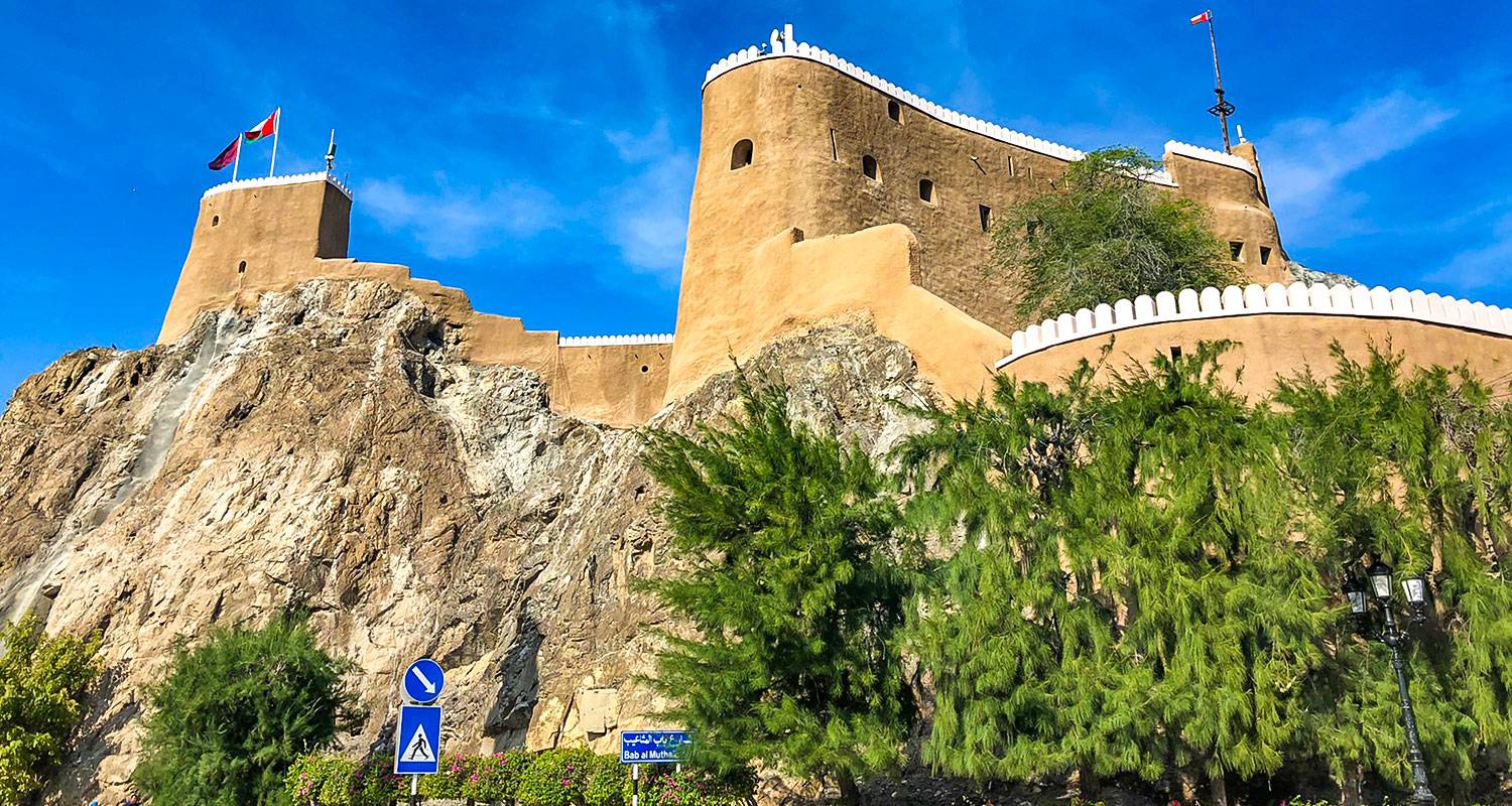 Customized 9 Days Oman Desert Safari, Daily Departure & Private Tour