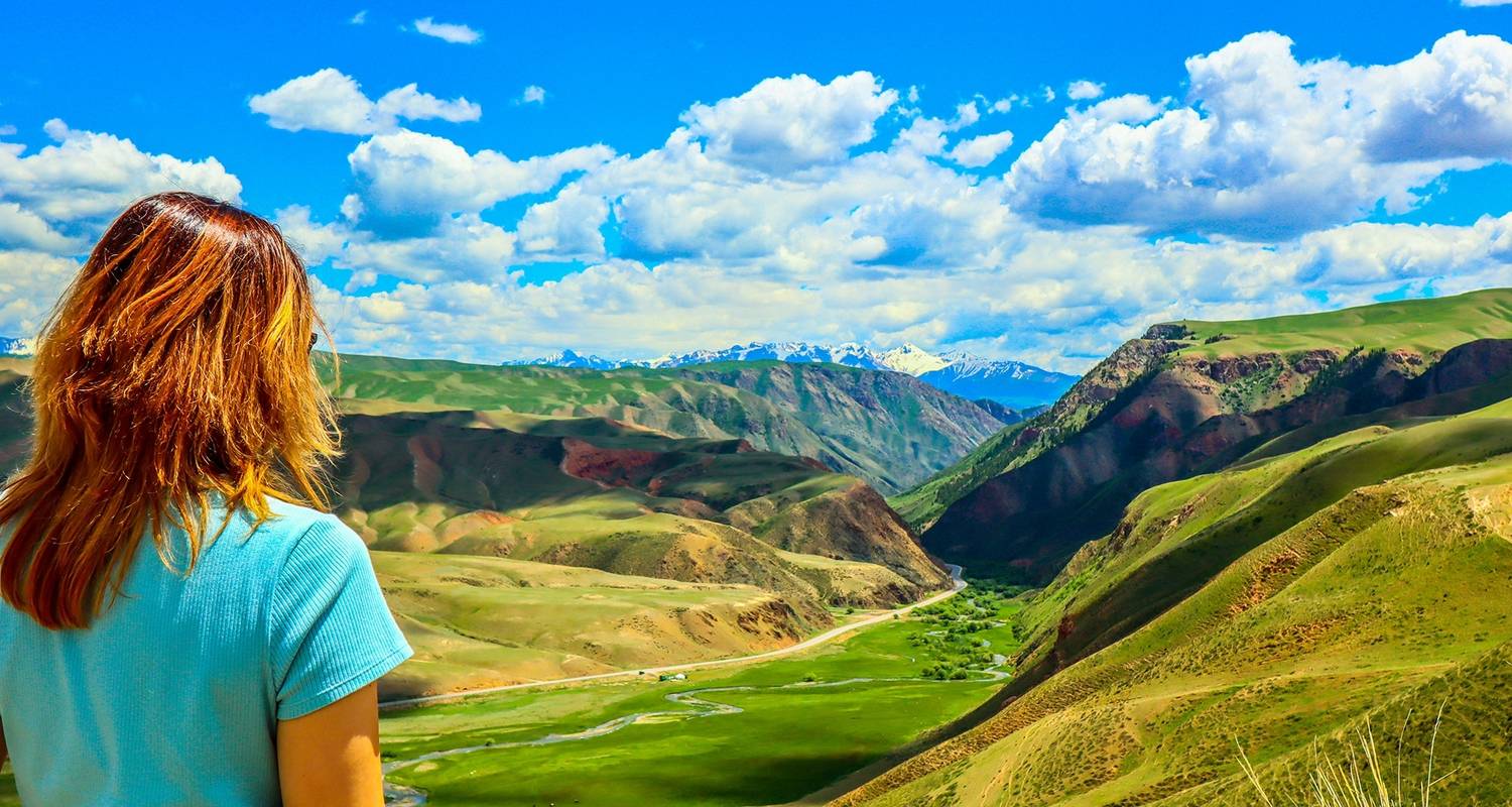 Kyrgyzstan Walking Explorer