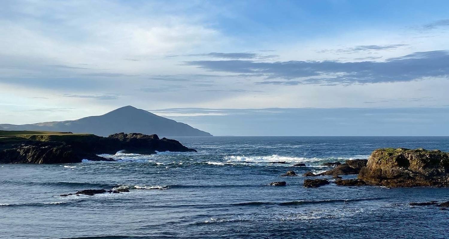 Wild Atlantic Way, Ireland Guided *CYCLE* Tour/Packing (All Inclusive)