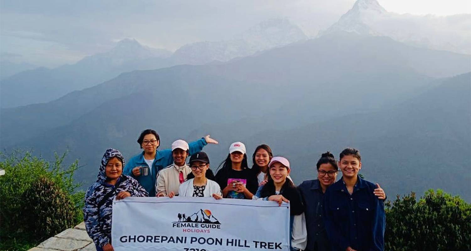 Ghorepani Poon Hill Trek-7 jours - Female Guide Holiday