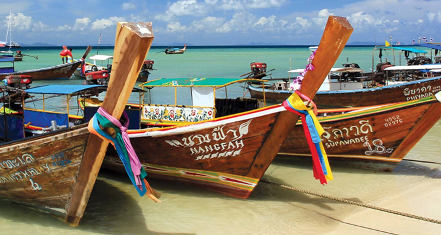 Von Phuket nach Ko Phi Phi mit dem Segelboot - Intrepid Travel