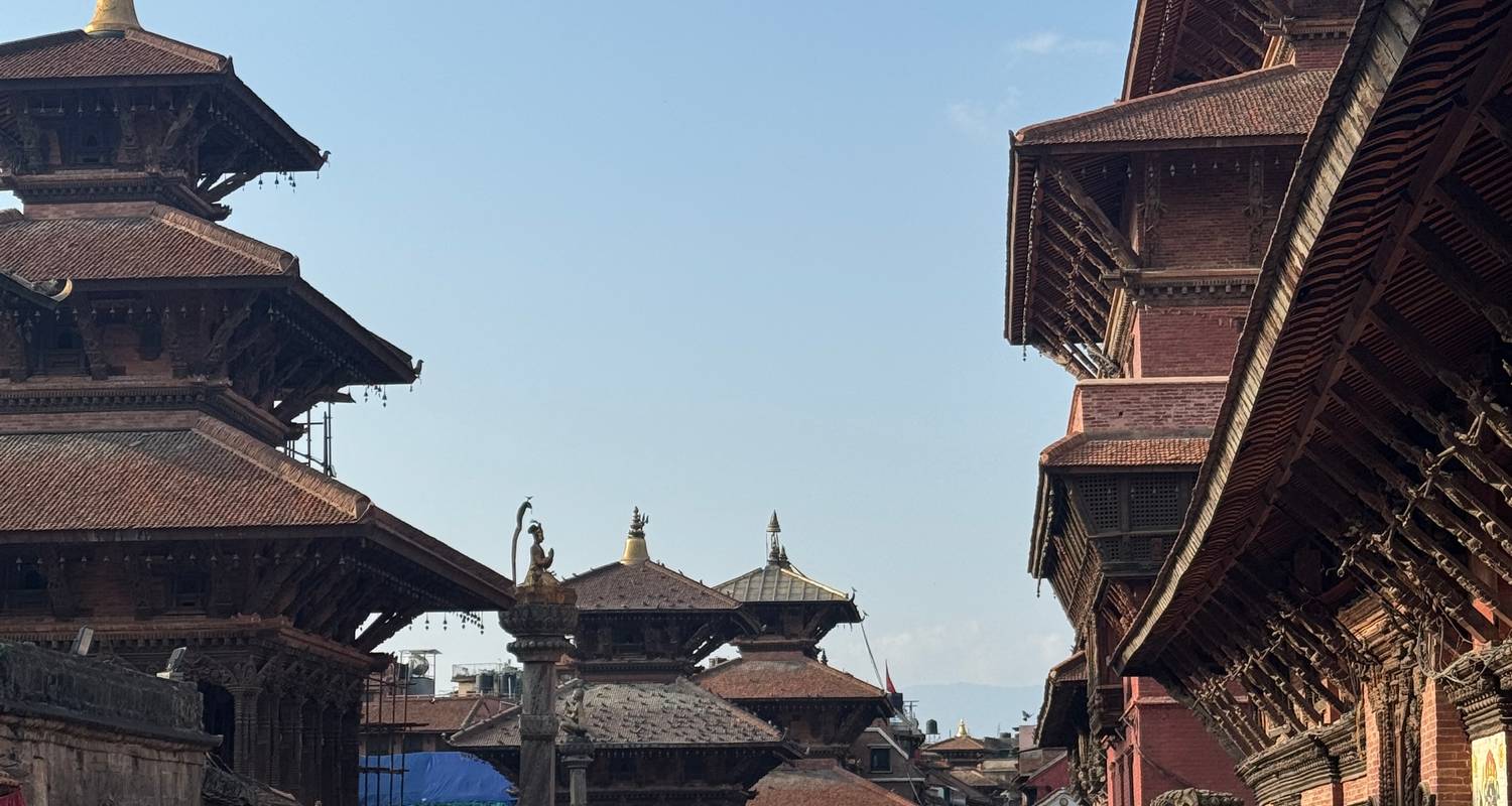 Nepal Tour- 8 days (Explore Iconic Triangle City Kathmandu, Chitwan and Pokhara)