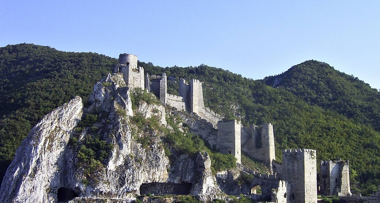 Year-round Bosnia+Serbia 12 days discovery tour from Mostar. The Balkans, a medieval land with fortresses, monasteries, and amazing nature, where East meets West.