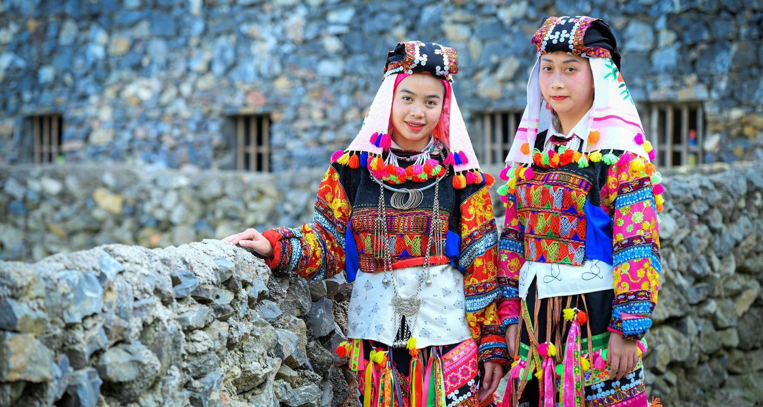 Partially Guided Tours & Trips in Southern China