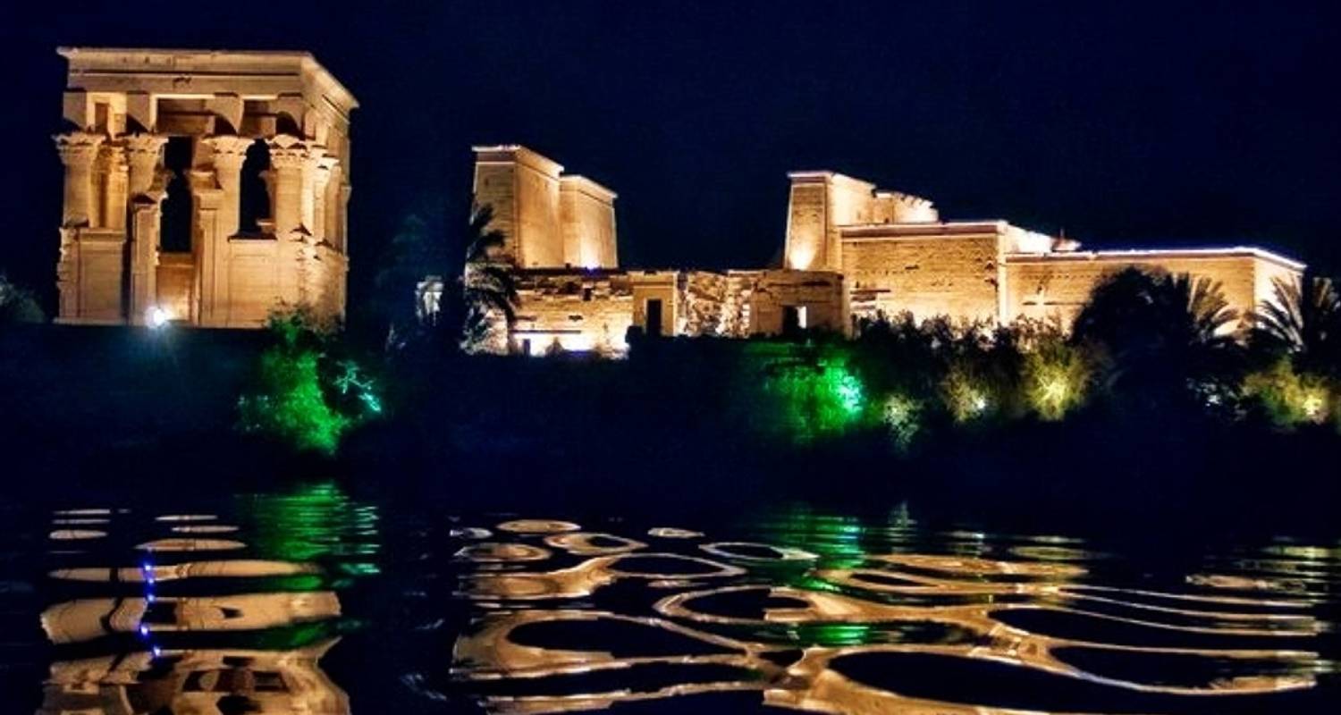 Ton- und Lichtshow im Philae Tempel - Alacart Travel Egypt