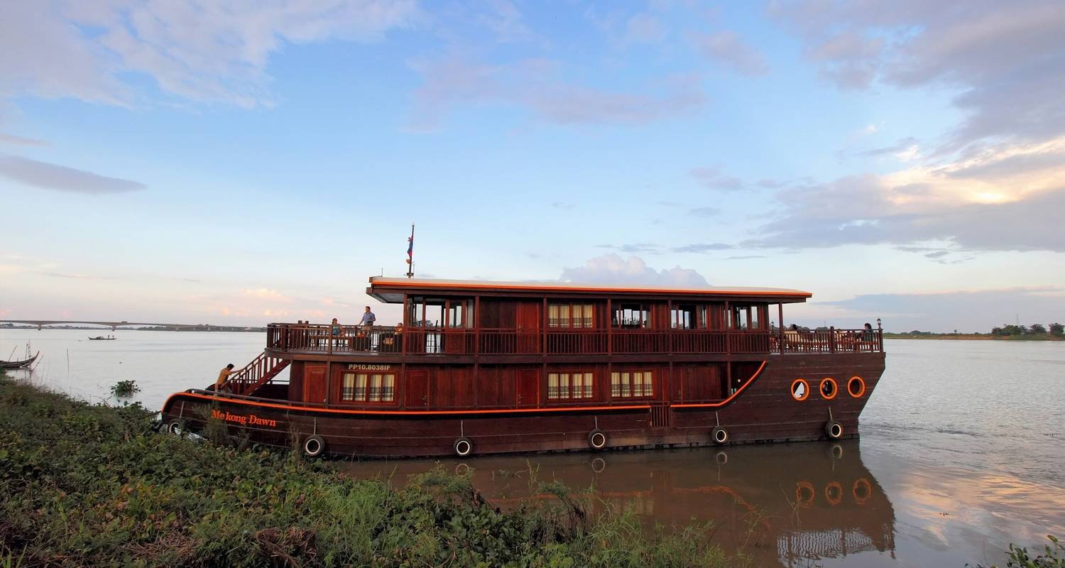 Croisière en amont du Cambodge de Phnom Penh à Siem Reap par Mekong Dawn - VietLong Travel