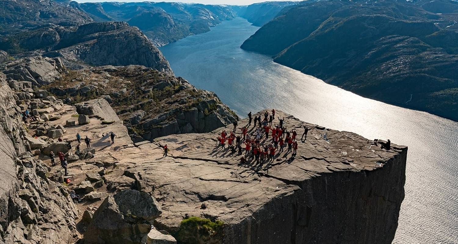 Archipiélagos, fiordos y pintorescos pueblos pesqueros - sur de Escandinavia - Hurtigruten