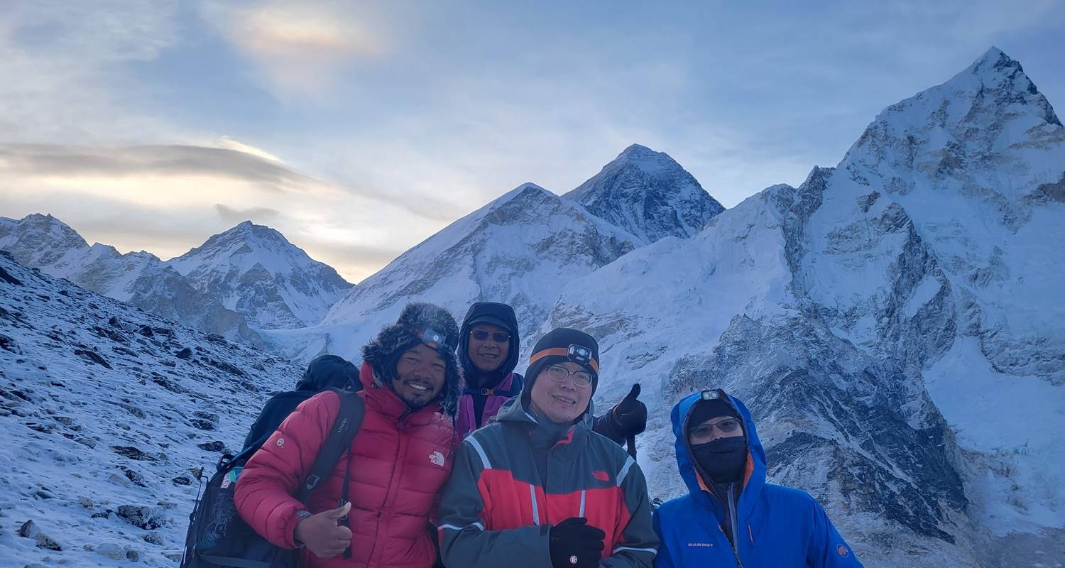 Trek au camp de base de l'Everest - 15 jours - Glorious Himalaya Trekking Pvt. Ltd.