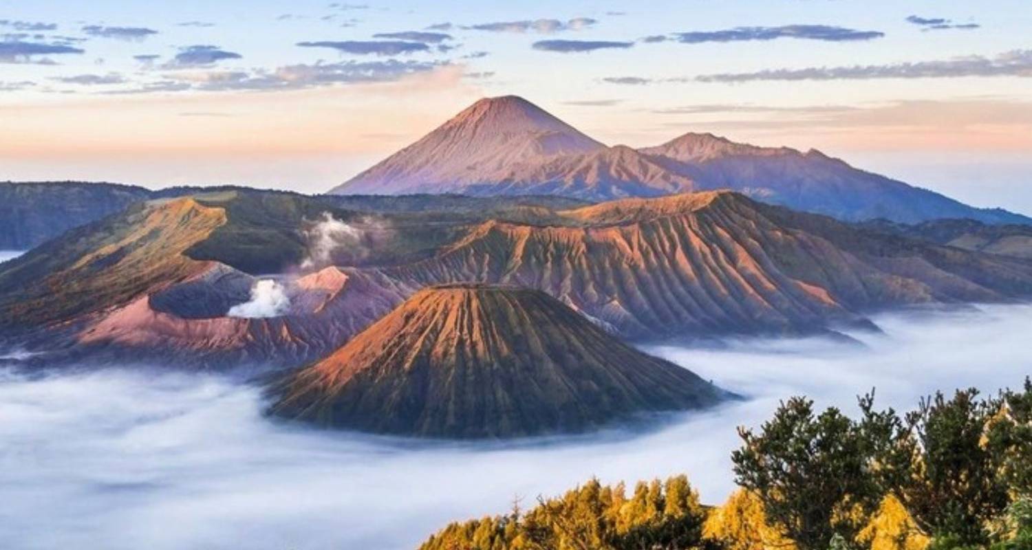 From Jakarta : Best Highlight Java Trip : Private Tour