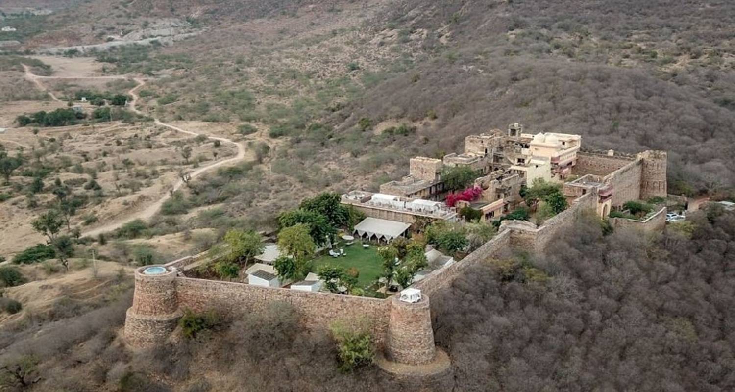 Circuito de lujo al triángulo de oro y Aventura en la Naturaleza - Alkof Holidays