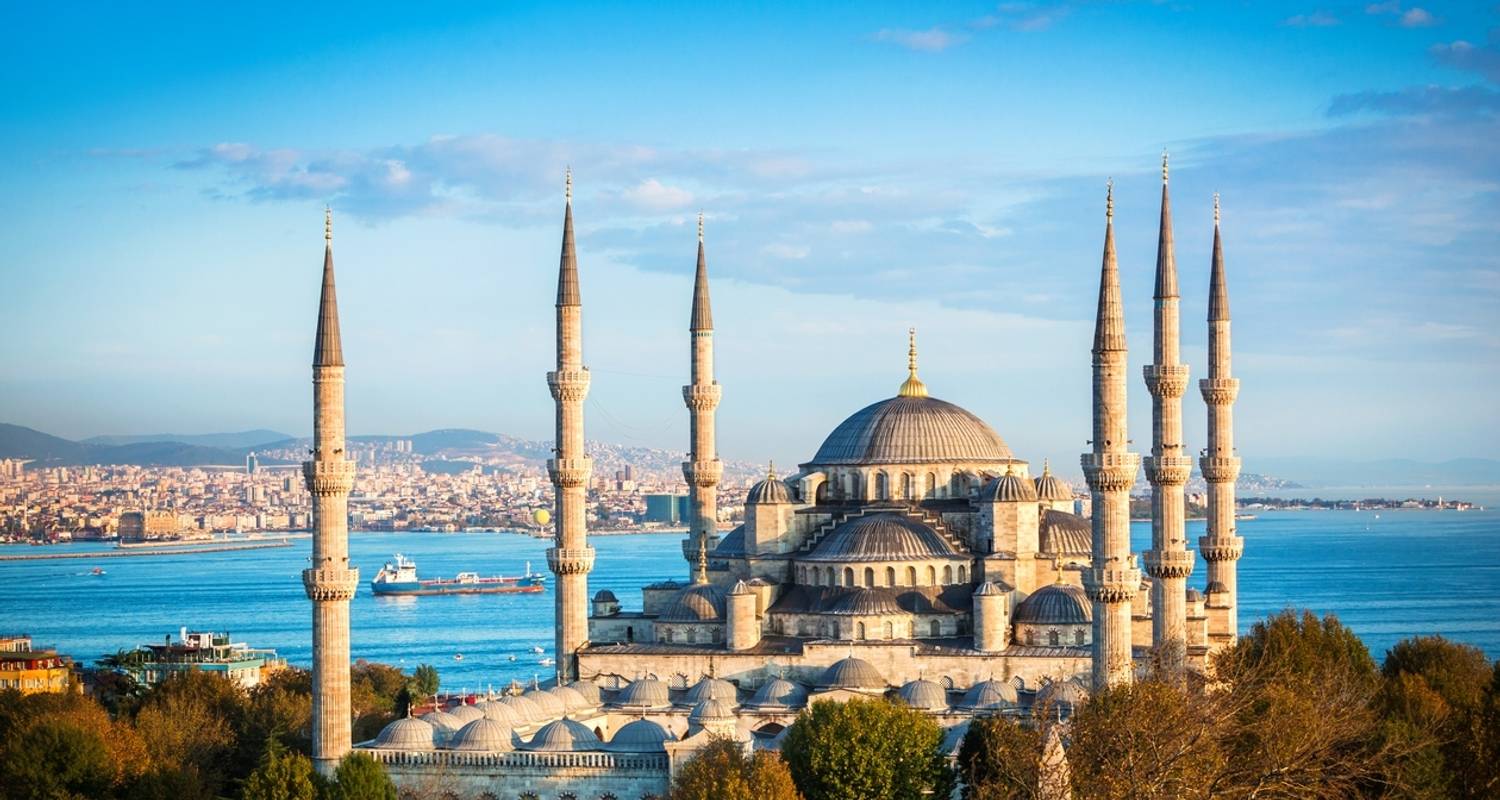 14 days luxury Grand adventure (Turkey/Morocco /Dubai)flights included, small group.