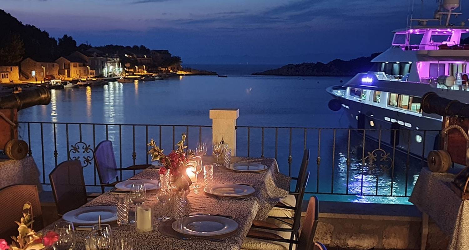 Premium Rome to Dubrovnik (19 destinations)