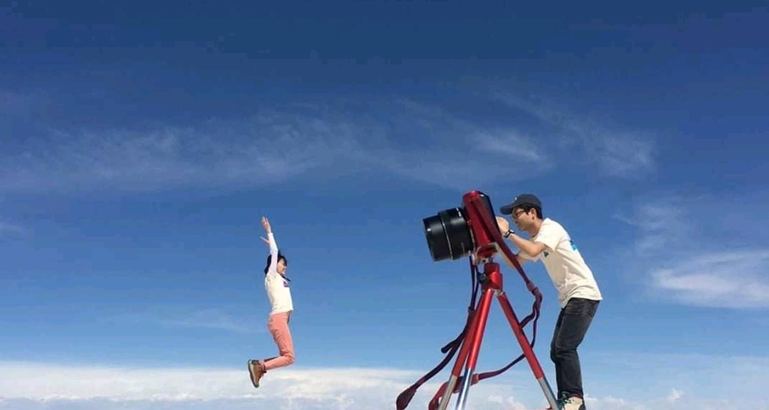 From La Paz: Uyuni Salt Flats ending in Atacama - Joker Expedition