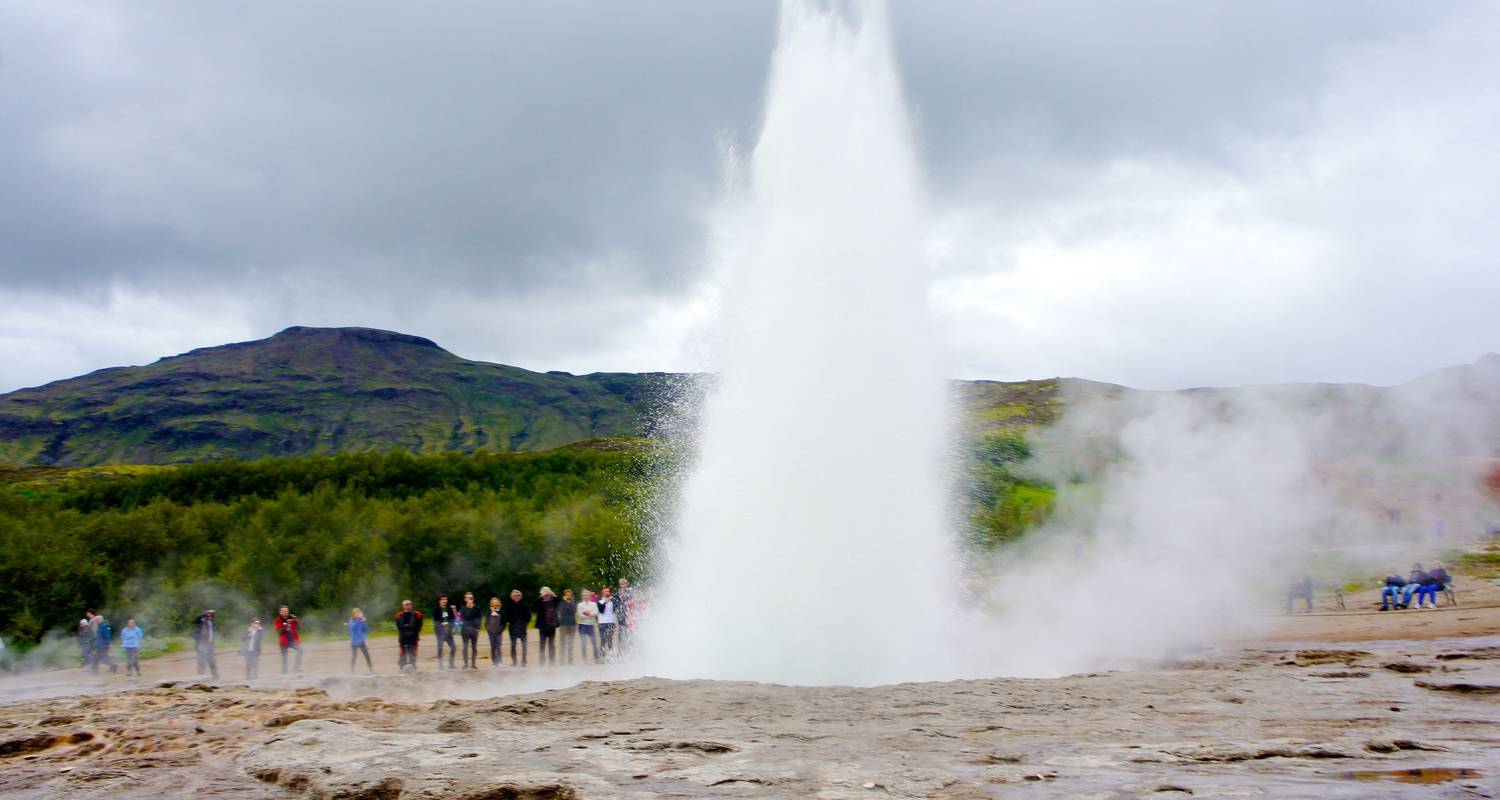 Geluxe : Islande : chutes d'eau, sources thermales et randonnées à travers des paysages volcaniques - G Adventures