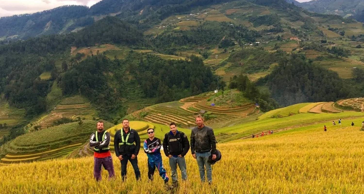 Auténtico circuito en moto todoterreno por el norte de Vietnam - VietLong Travel