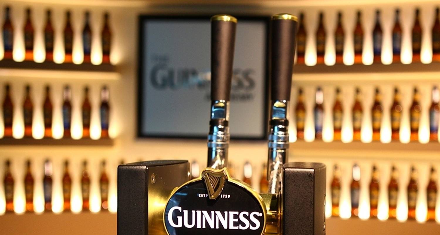 Shades of Ireland featuring Northern Ireland (Dublin to Belfast) (2025)